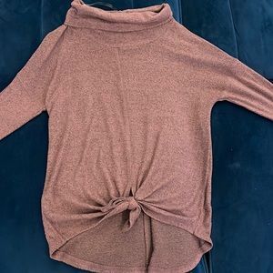 Sweater with tie knot front